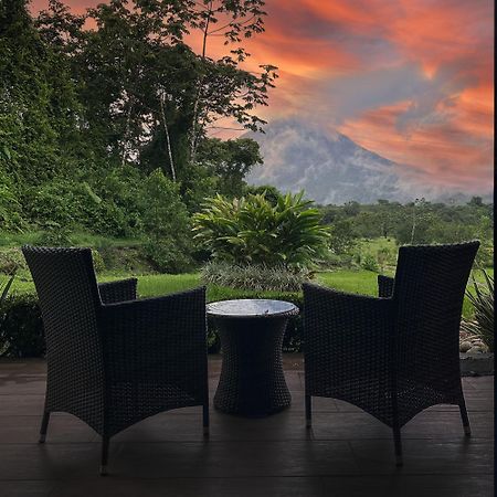 Arenal Roca Suites La Fortuna Екстериор снимка